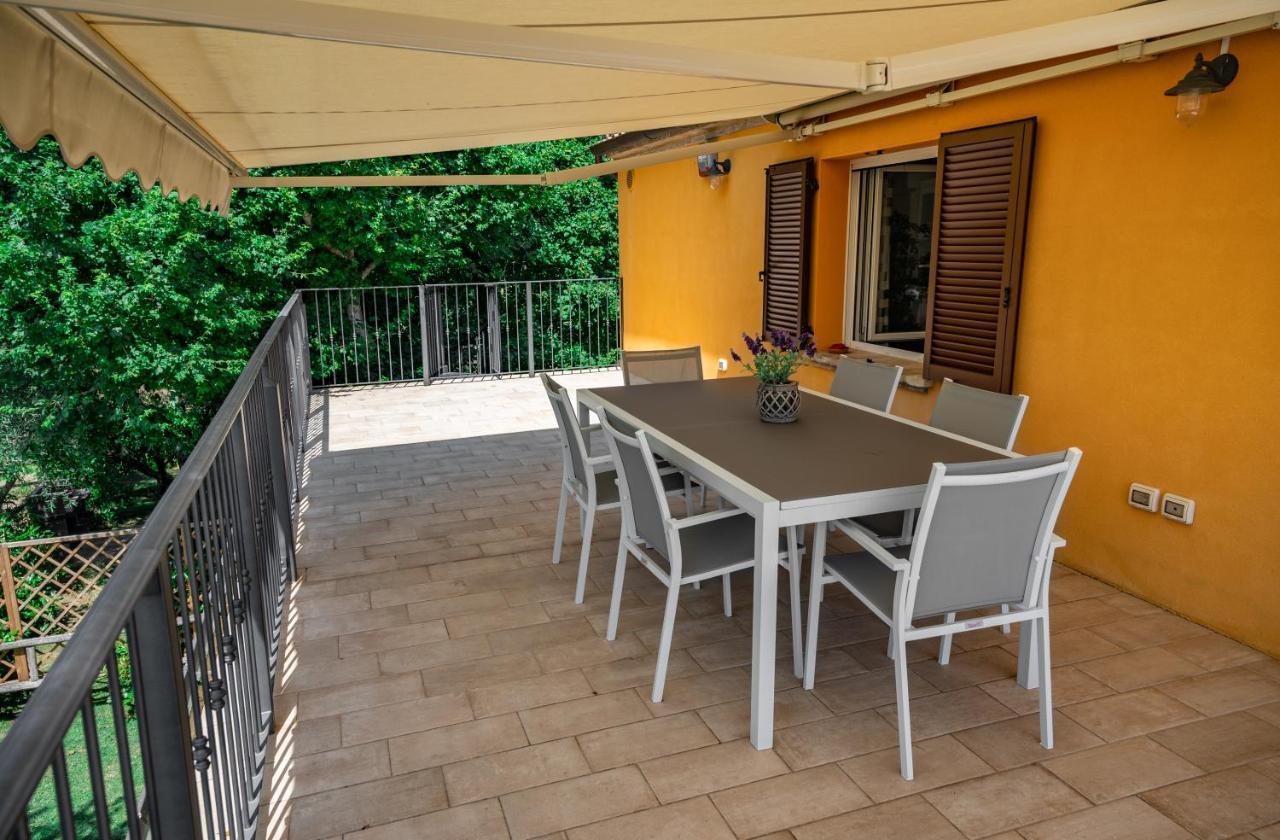 Montenovo Country House Ostra Vetere Экстерьер фото