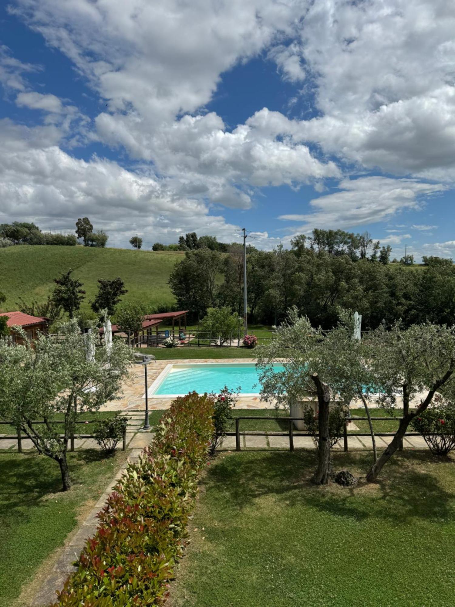 Montenovo Country House Ostra Vetere Экстерьер фото
