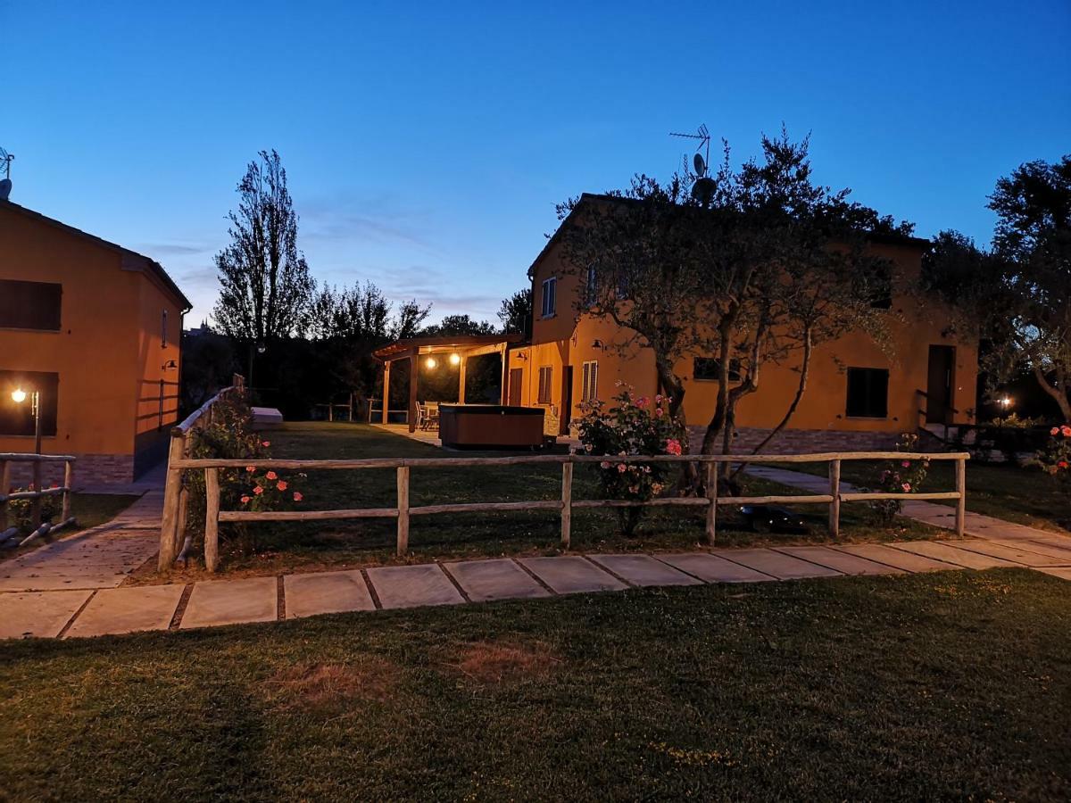 Montenovo Country House Ostra Vetere Экстерьер фото